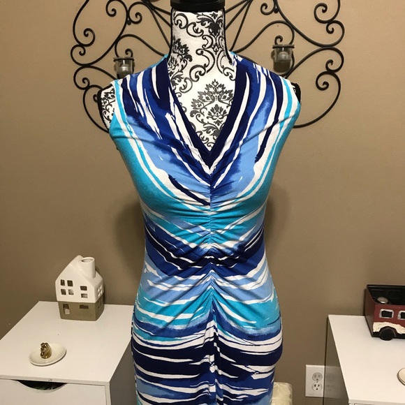 Tommy Bahama Dresses & Skirts - Tommy Bahama Blue Striped V Neck Maxi XS